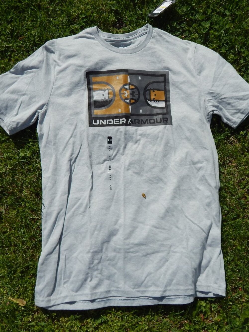 Under Armour Mens Basketball T Shirt Size Medium NEW WITH TAGS